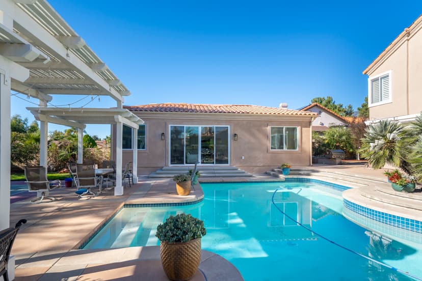 Thumbnail image of a property